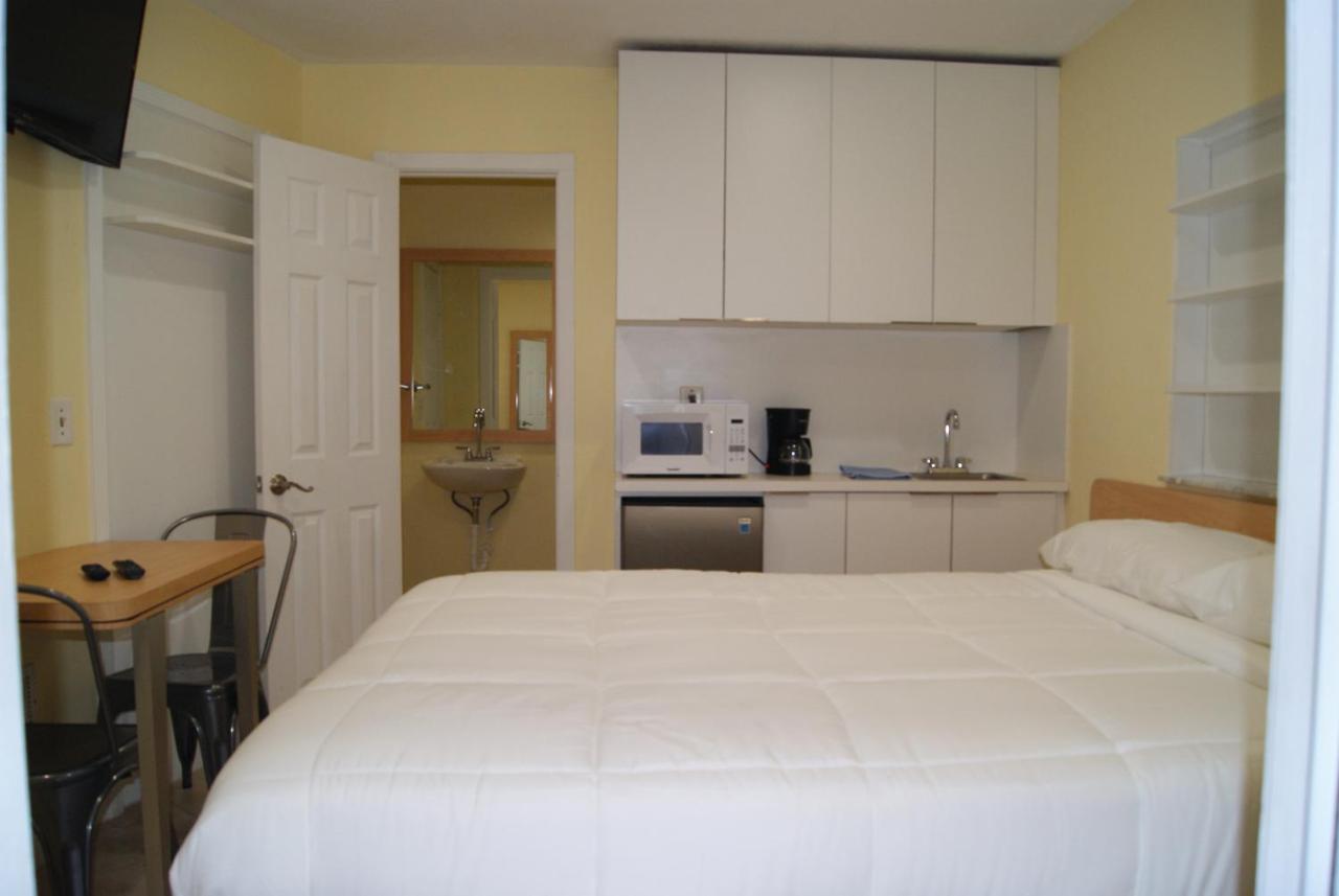 Private Studio Two Miles From Hard Rock Stadium Miami Gardens Buitenkant foto